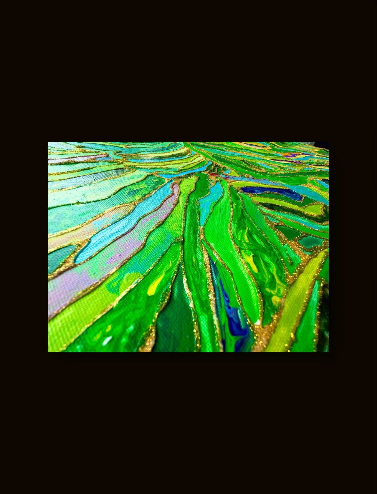 🌿 Spring Fields Textured Wall Art – Hand-Painted Gold Outline Green Landscape Painting